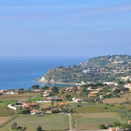 Bella Vista