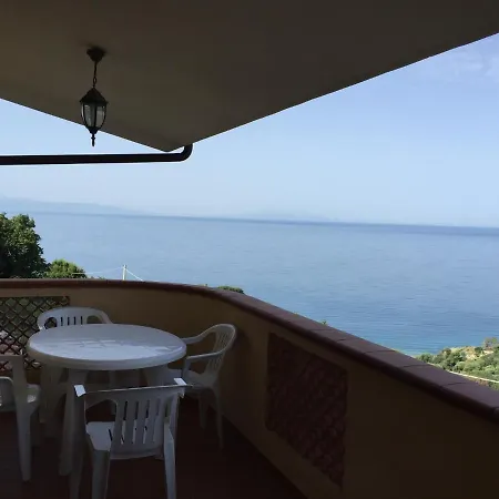 Bella Vista *